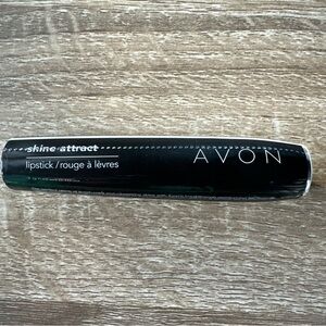 Fuschia Flare P05 - Avon Shine Attract‎ Lipstick